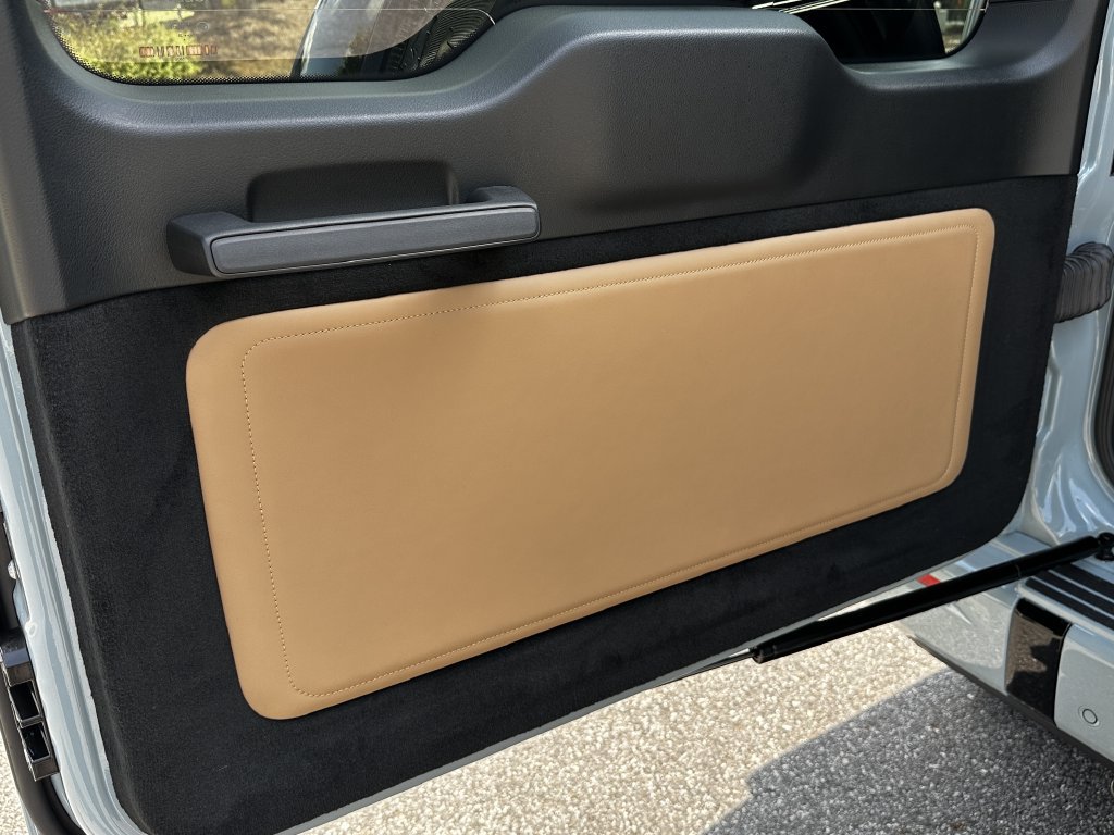 New 2027 Mercedes-Benz G 580 e image 21