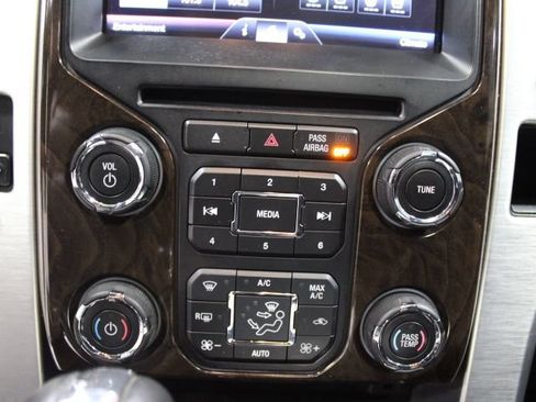Used 2013 Ford F150 Platinum AWD/4WD image 36