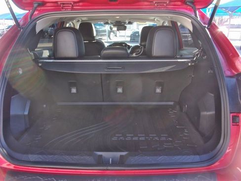 Used 2025 Subaru Crosstrek 2.5i Limited w/ Crosstrek Mirror Package image 28