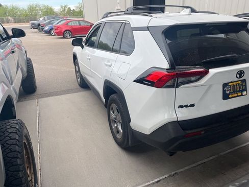 Used 2025 Toyota RAV4 XLE image 4