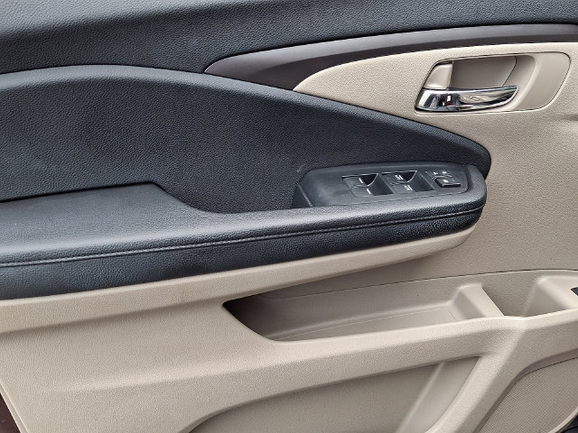 Used 2016 Honda Pilot EX-L image 14
