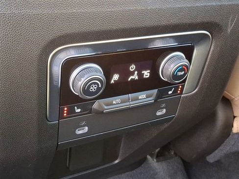 Certified 2021 Chevrolet Tahoe Premier w/ Premium Package image 11