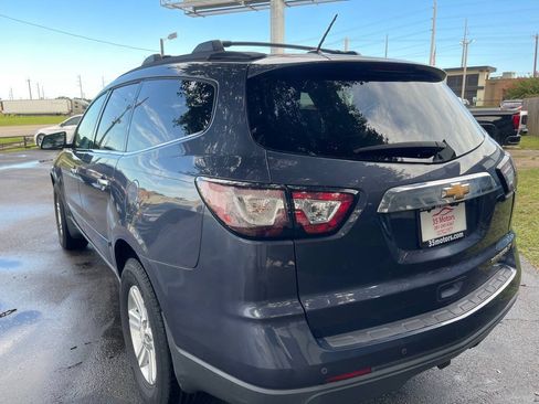Used 2013 Chevrolet Traverse LT FWD image 7