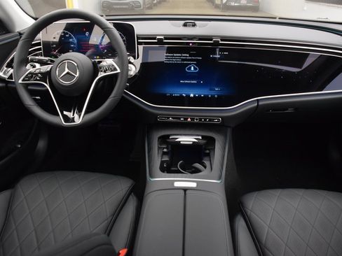 New 2026 Mercedes-Benz E 350 Sedan image 18