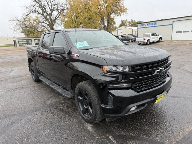 Used 2019 Chevrolet Silverado 1500 RST w/ All-Star Edition AWD/4WD image 2
