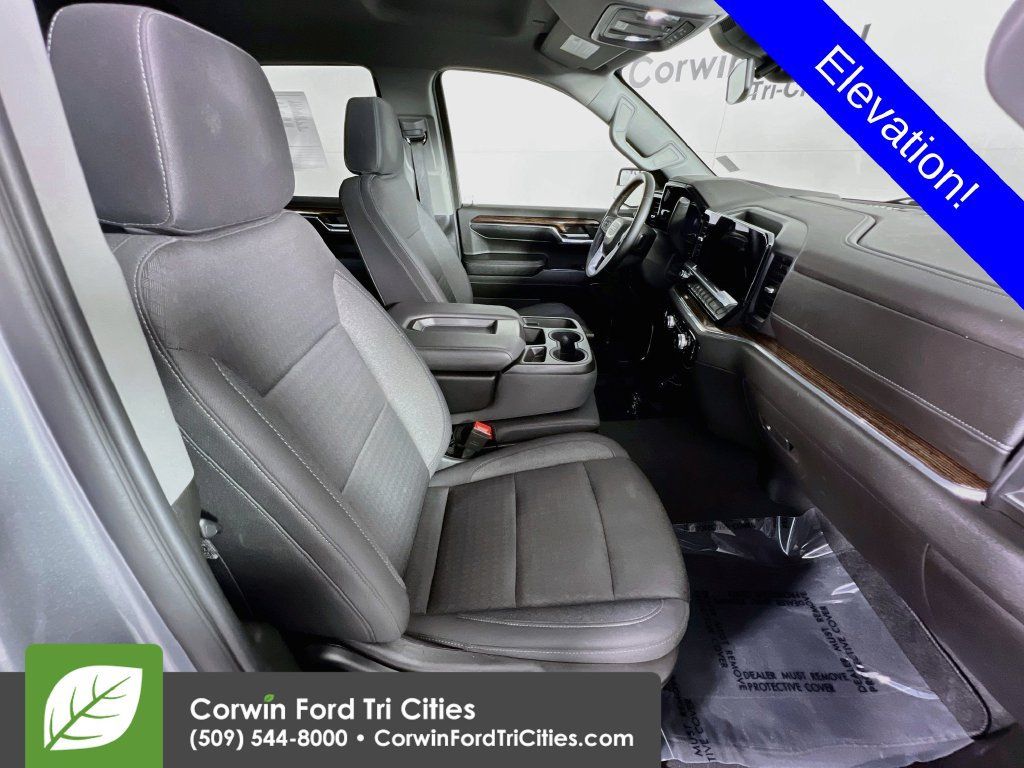 Used 2024 GMC Sierra 1500 Elevation w/ LPO, GMC Protection Package AWD/4WD image 16
