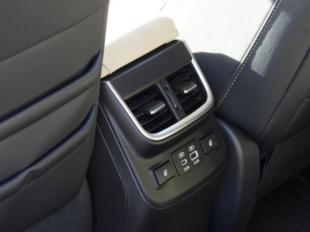 Used 2023 Subaru Outback Limited AWD/4WD image 55