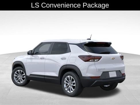 New 2026 Chevrolet TrailBlazer LS w/ LS Convenience Package AWD/4WD image 4