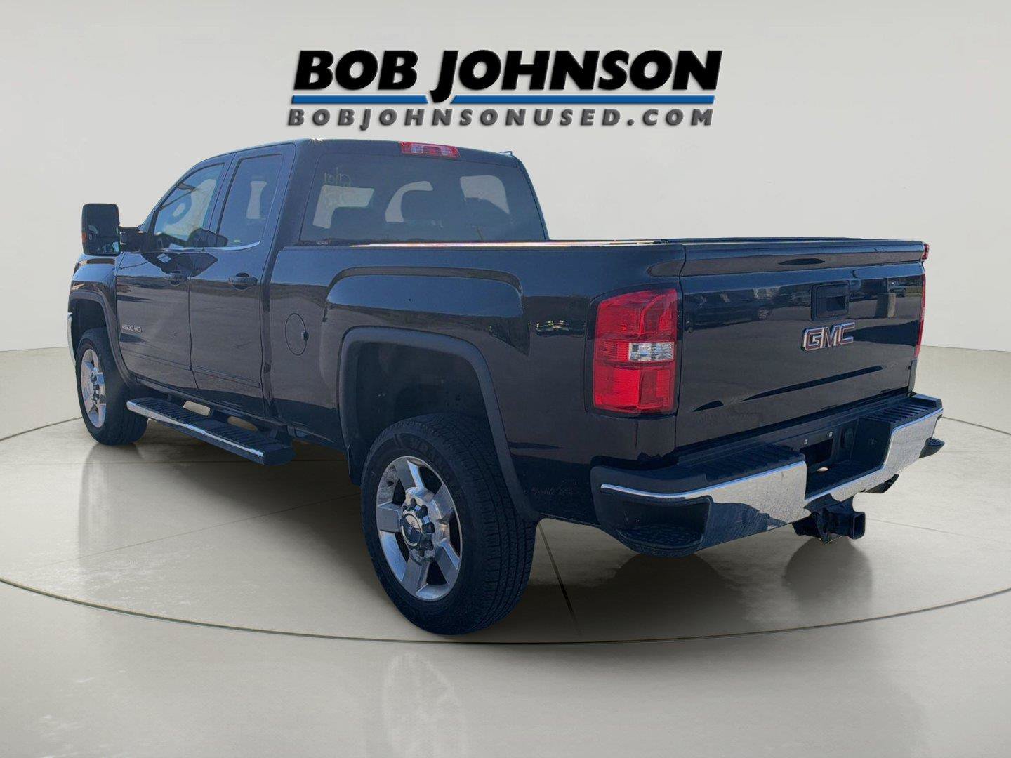 Used 2017 GMC Sierra 2500 SLE w/ HD SLE Preferred Plus Package AWD/4WD image 8