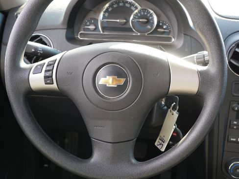 Used 2008 Chevrolet HHR LT image 23