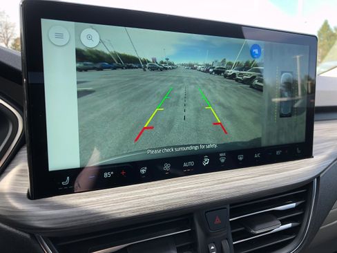 New 2026 Ford Escape Plug-in Hybrid w/ PHEV Premium Package image 19