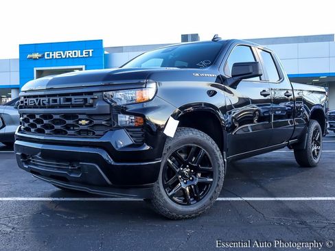 New 2026 Chevrolet Silverado 1500 Custom w/ Turbomax Blackout Package image 2