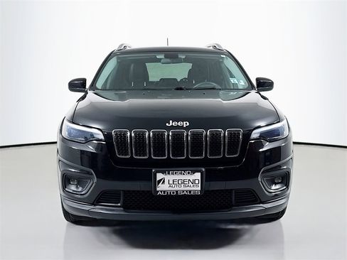 Used 2019 Jeep Cherokee Latitude Plus image 2