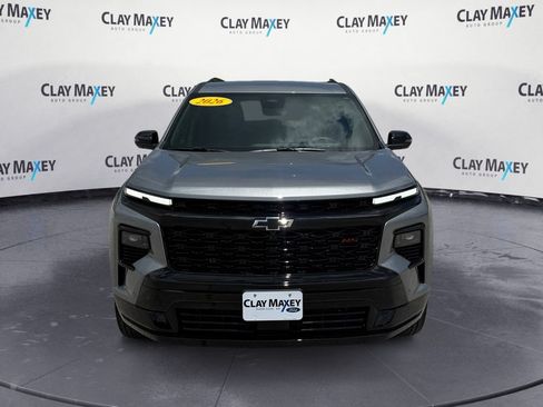 Used 2026 Chevrolet Traverse RS FWD image 8