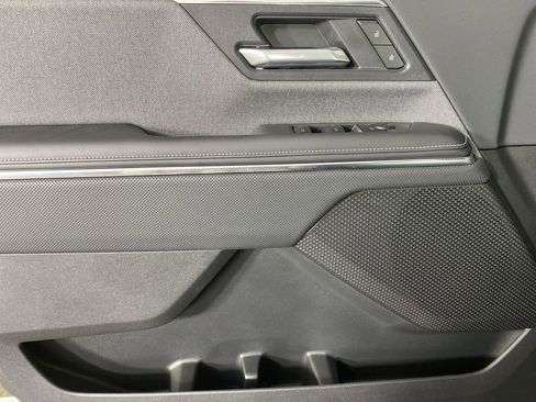 New 2026 GMC Sierra EV Elevation image 21