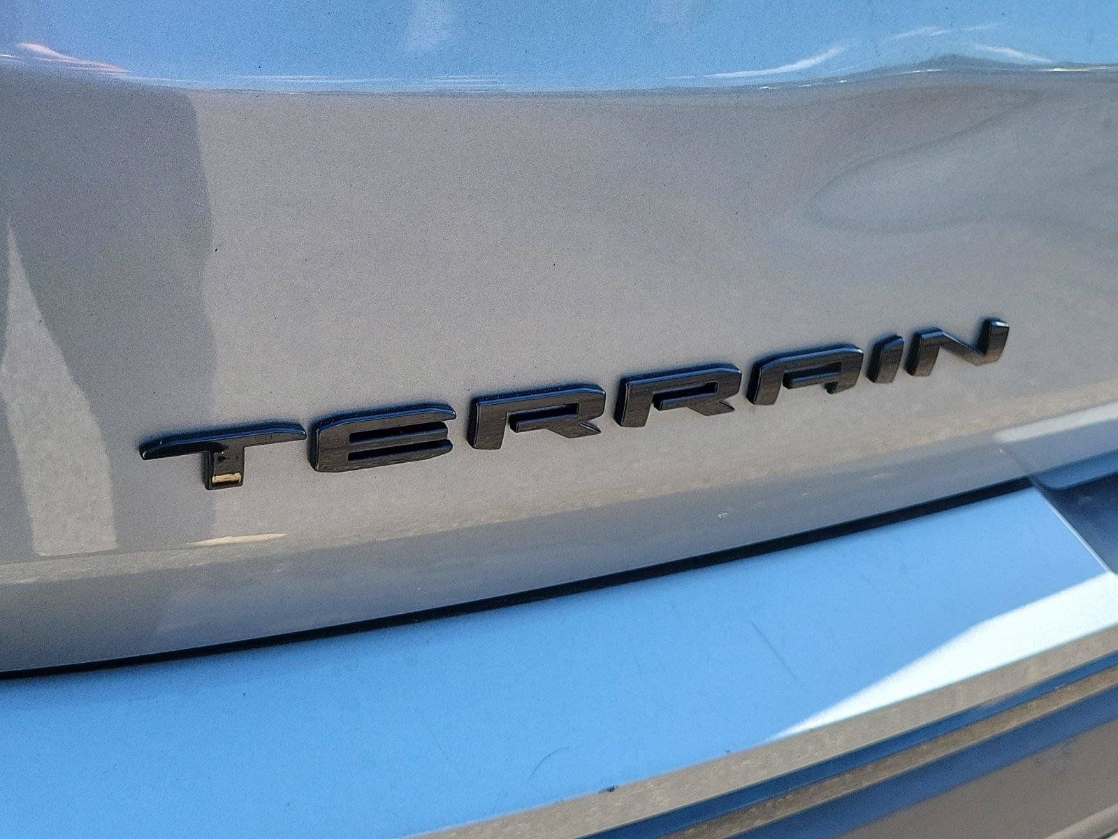 Used 2024 GMC Terrain SLT w/ Infotainment Package II AWD/4WD image 6
