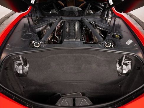 Used 2024 Chevrolet Corvette Stingray Premium Cpe w/ Z51 Performance Package RWD image 5