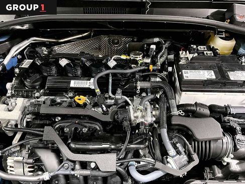 Certified 2026 Toyota Corolla Cross XLE w/ Convenience Package image 32