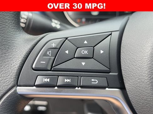 New 2025 Nissan Versa SV w/ Trunk Package FWD image 19