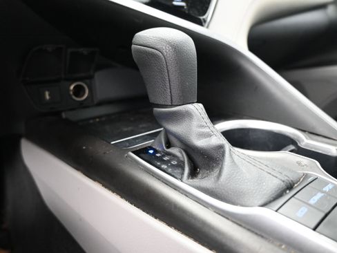 Certified 2023 Toyota Camry LE image 15