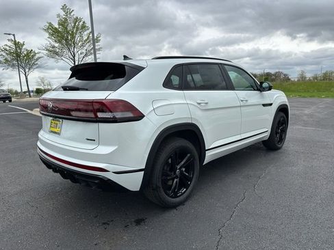 New 2026 Volkswagen Atlas Cross Sport SEL R-Line AWD/4WD image 7