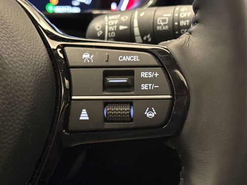 Used 2026 Honda CR-V EX-L image 31