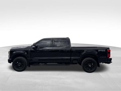 Used 2024 Ford F250 Lariat w/ Black Appearance Package AWD/4WD image 13