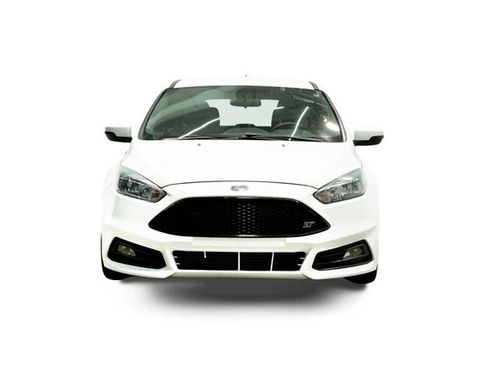 Used 2016 Ford Focus ST image 3
