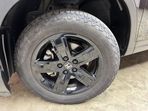 Used 2022 Honda Ridgeline Black Edition image 27