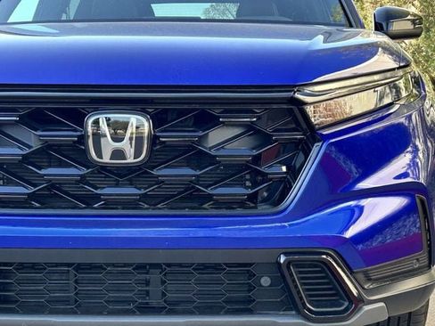 Used 2025 Honda CR-V Sport-L image 10