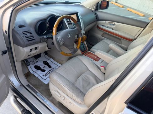 Used 2004 Lexus RX 330 AWD image 36