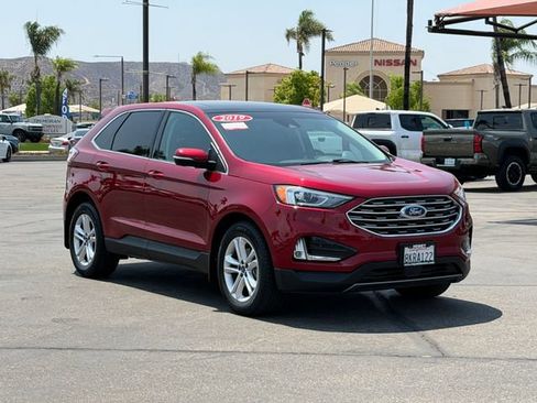 Used 2019 Ford Edge SEL w/ Equipment Group 201A FWD image 3