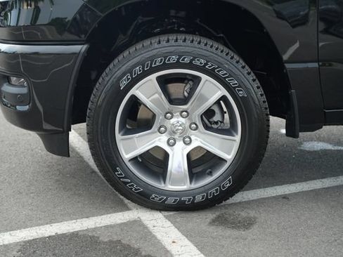 New 2026 RAM 1500 Express AWD/4WD image 9
