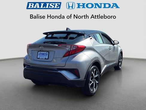 Used 2019 Toyota C-HR XLE image 5