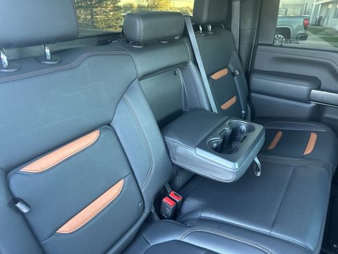Used 2022 GMC Sierra 2500 AT4 image 20