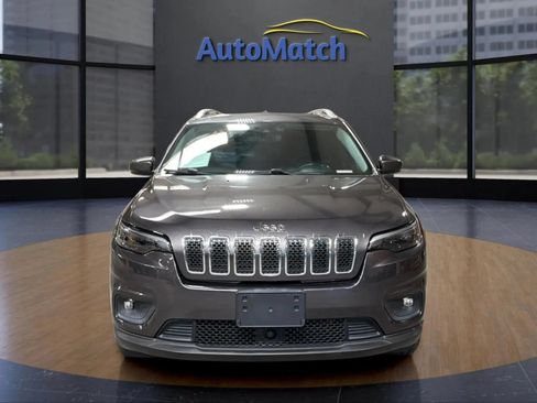 Used 2021 Jeep Cherokee Latitude Lux FWD image 3