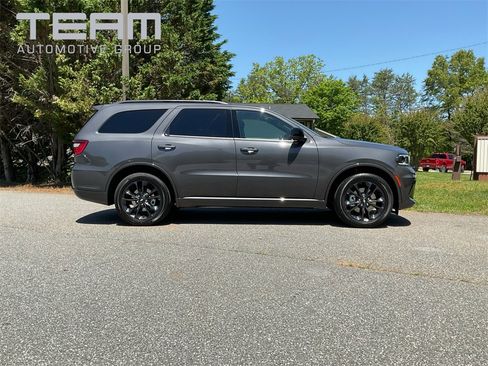 New 2025 Dodge Durango GT w/ Blacktop Package image 31