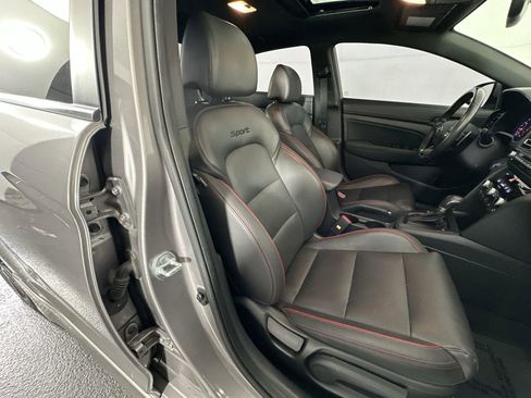 Used 2020 Hyundai Elantra Sport w/ Premium Package 02 image 27