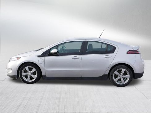 Used 2013 Chevrolet Volt Premium w/ Premium Trim Package image 4
