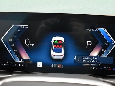 New 2026 BMW 330i xDrive Sedan w/ Convenience Package image 18