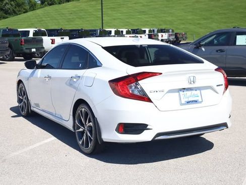 Used 2020 Honda Civic Touring image 6