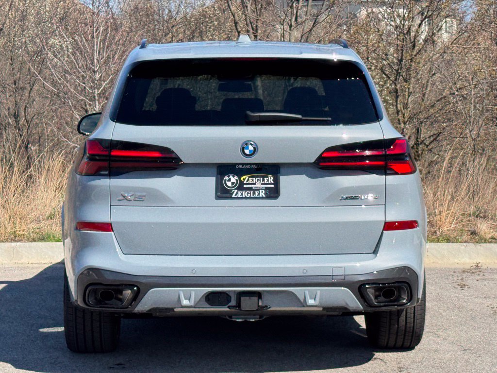 Used 2026 BMW X5 xDrive50e w/ Executive Package AWD/4WD image 5