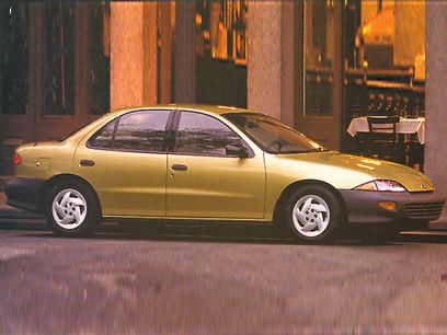 Used 1999 Chevrolet Cavalier Sedan w/ Preferred Equipment Group 1