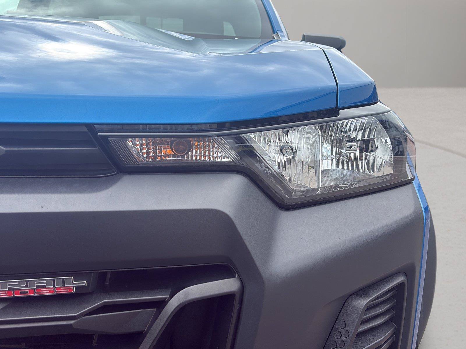 Used 2024 Chevrolet Colorado Trail Boss w/ Advanced Trailering Package AWD/4WD image 32