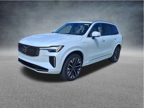 New 2026 Volvo XC90 T8 Ultra w/ Protection Package Premier AWD/4WD image 3