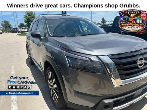 Used 2025 Nissan Pathfinder Platinum w/ Cargo Package FWD image 1