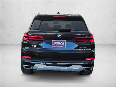Used 2025 BMW X5 xDrive40i AWD/4WD image 6