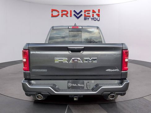 New 2026 RAM 1500 Big Horn AWD/4WD image 4