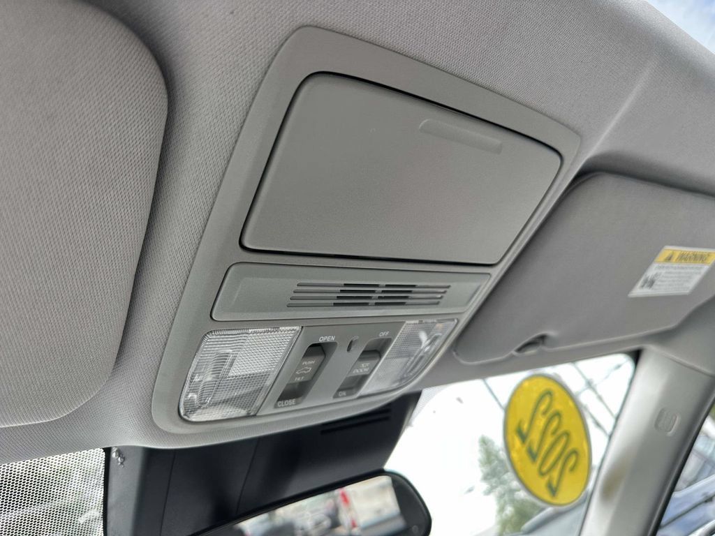 Used 2022 Honda CR-V EX image 31