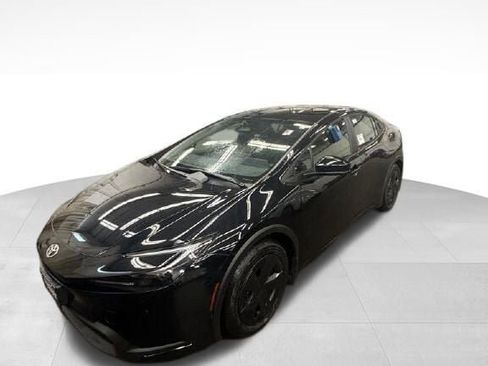 New 2026 Toyota Prius LE image 4